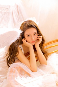 我和女交警车里